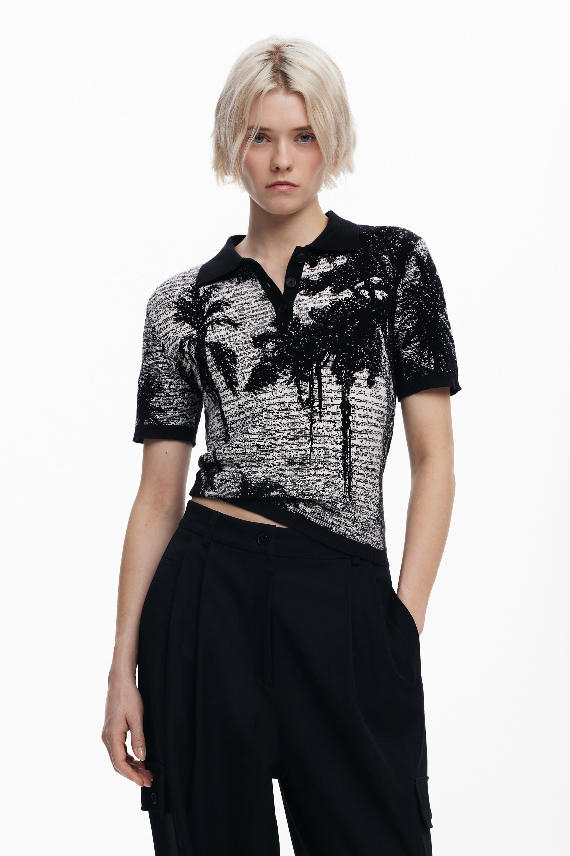Collared knitted T-Shirt - Black