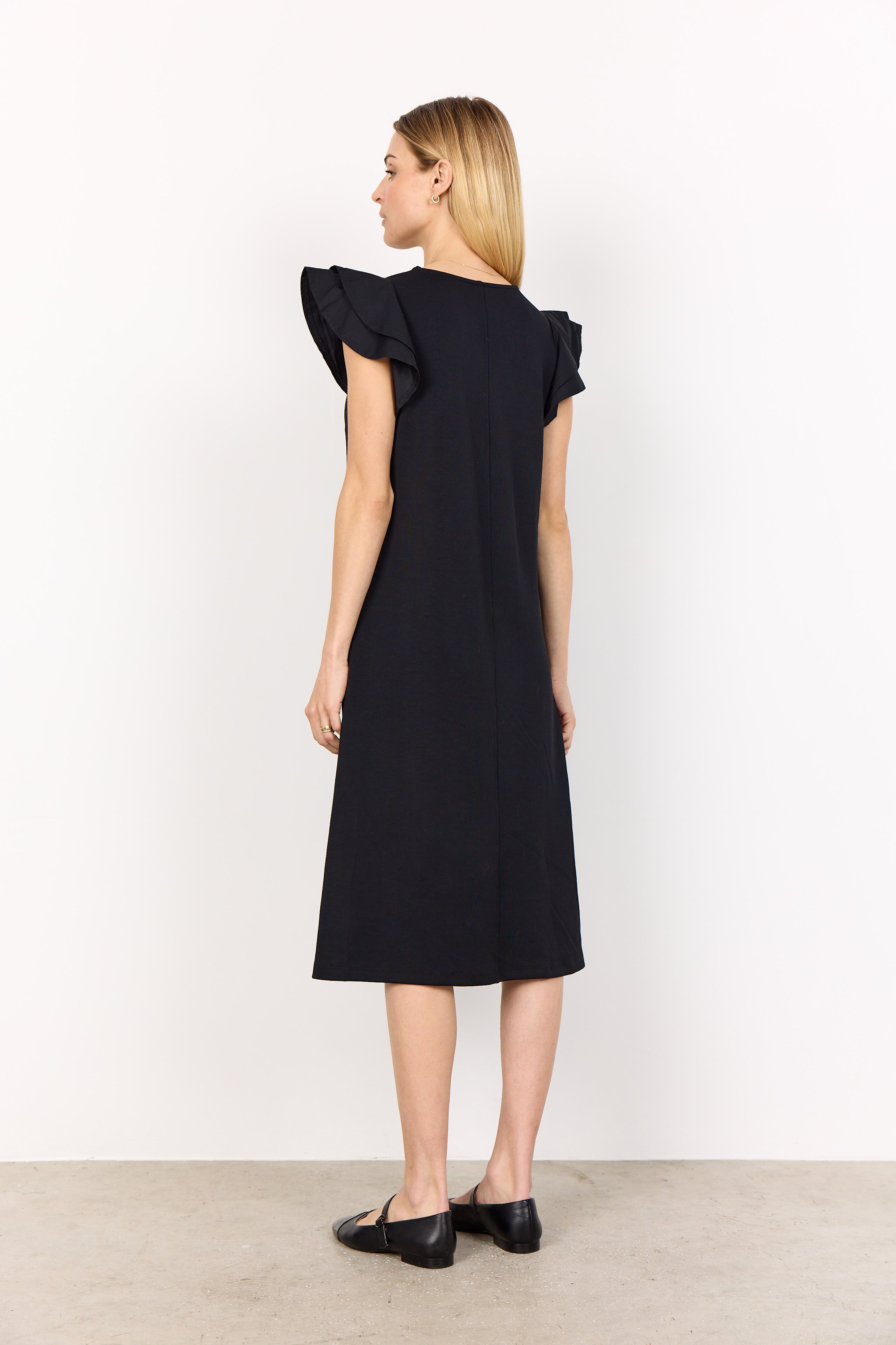 Banu Frill Sleeve Dress | Black
