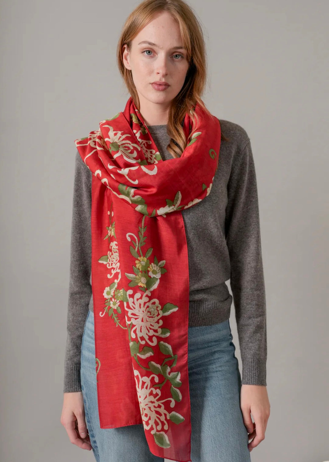 Chrysanthemum Scarf - Red