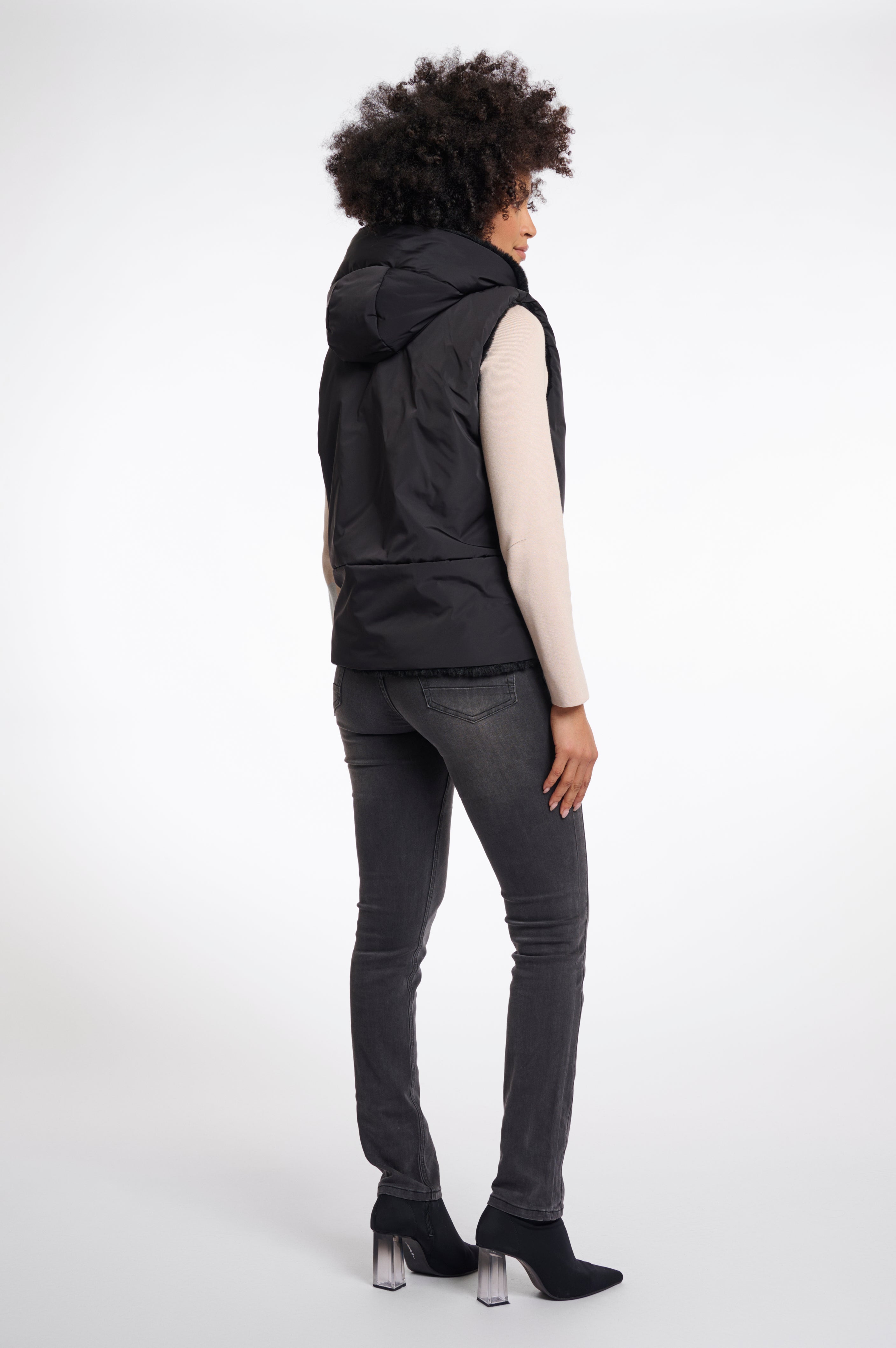 Reversable Hiddo Gilet - Black