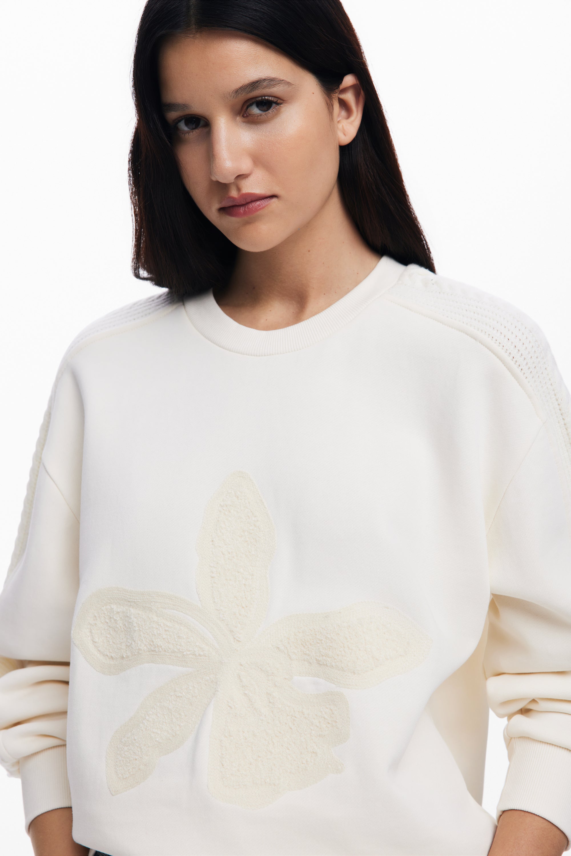 Flower Sweatshirt - Cream