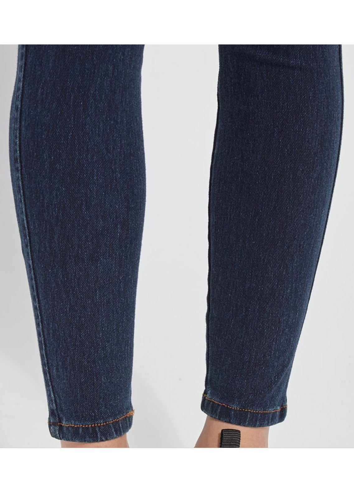 Pocket Detail Legging in Indigo Denim