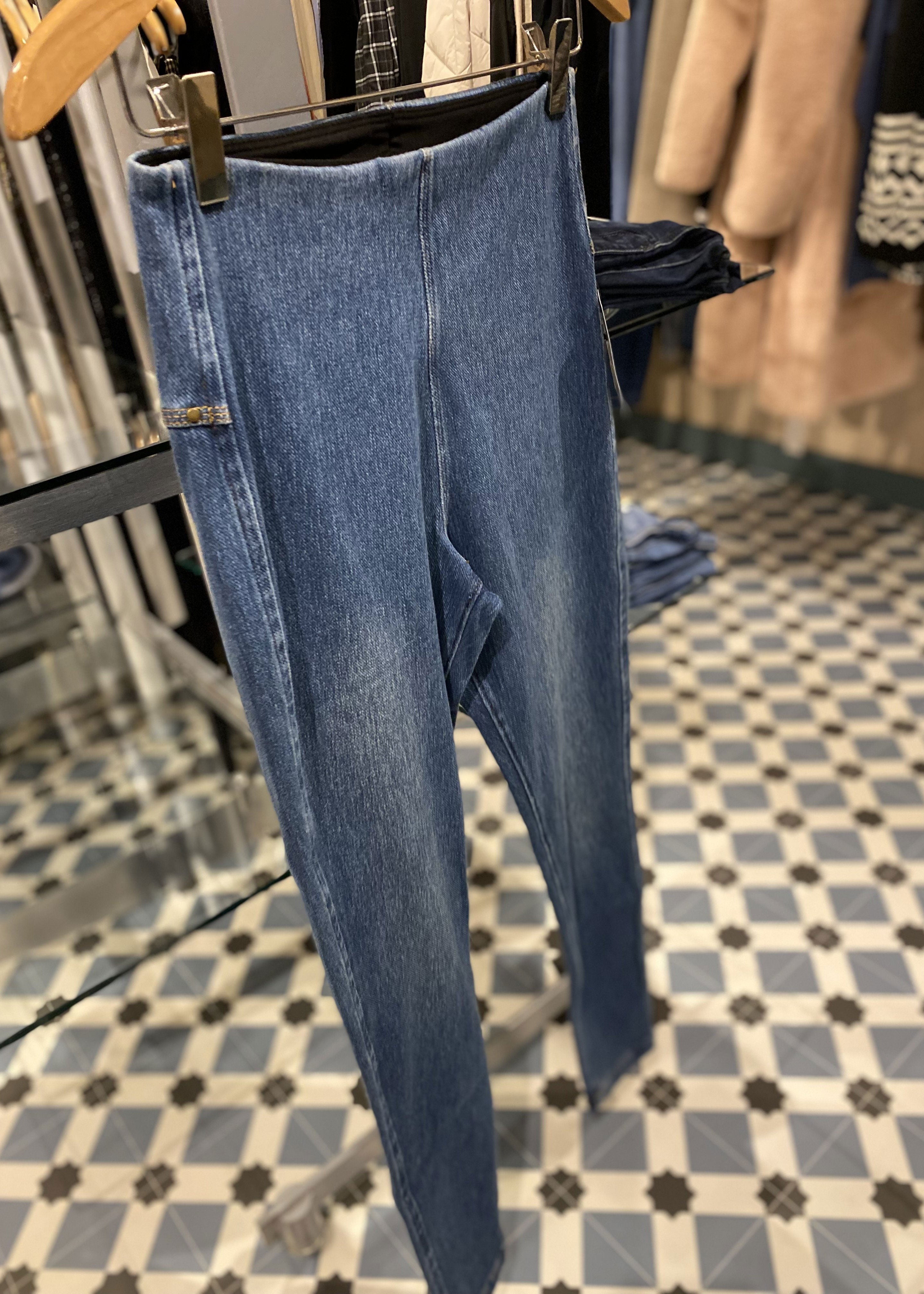 Pocket Detail Legging in Mid Wash Denim No